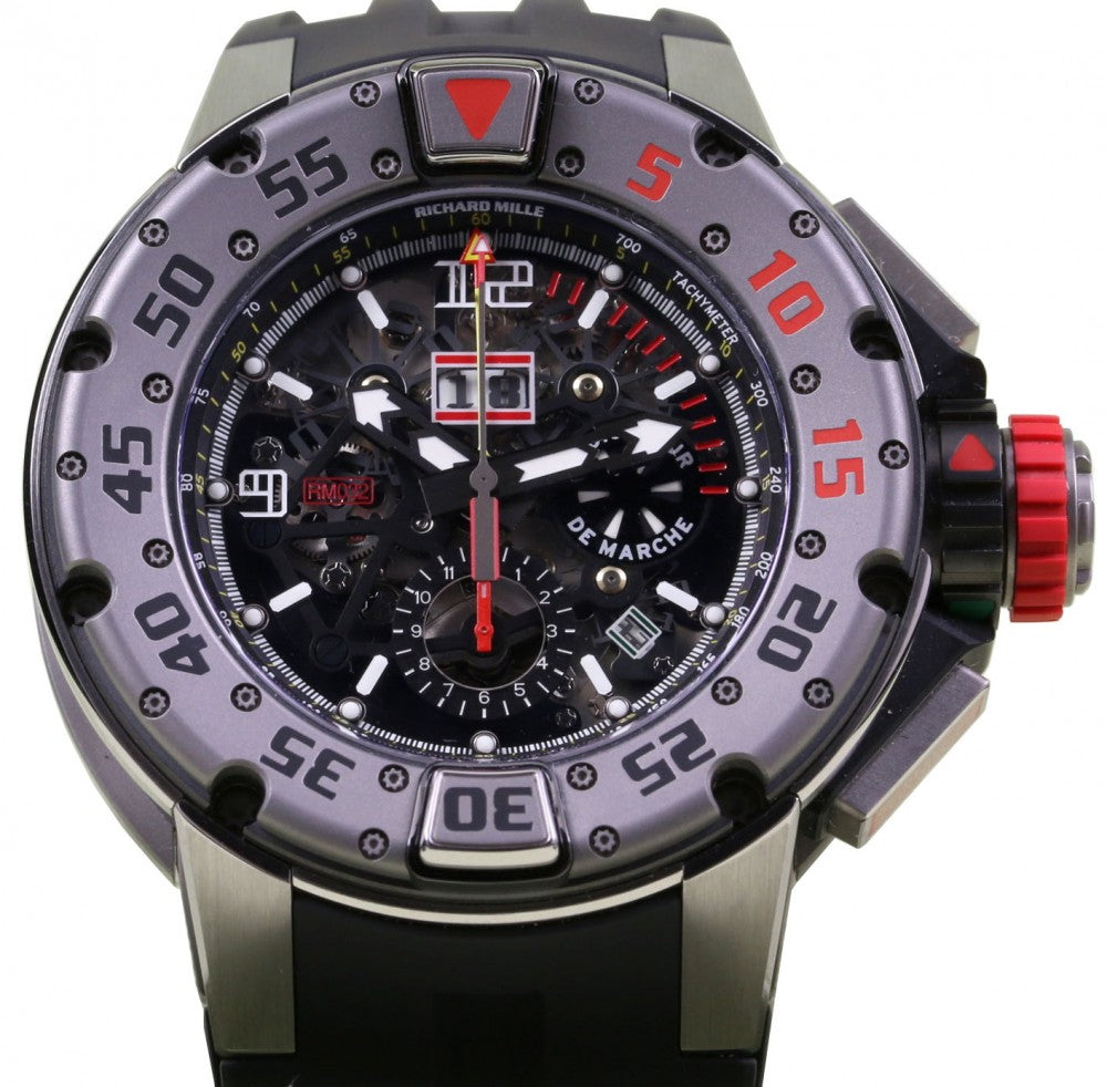 Chronograph DIVER AL TI Unworn With Box and Papers RM 032